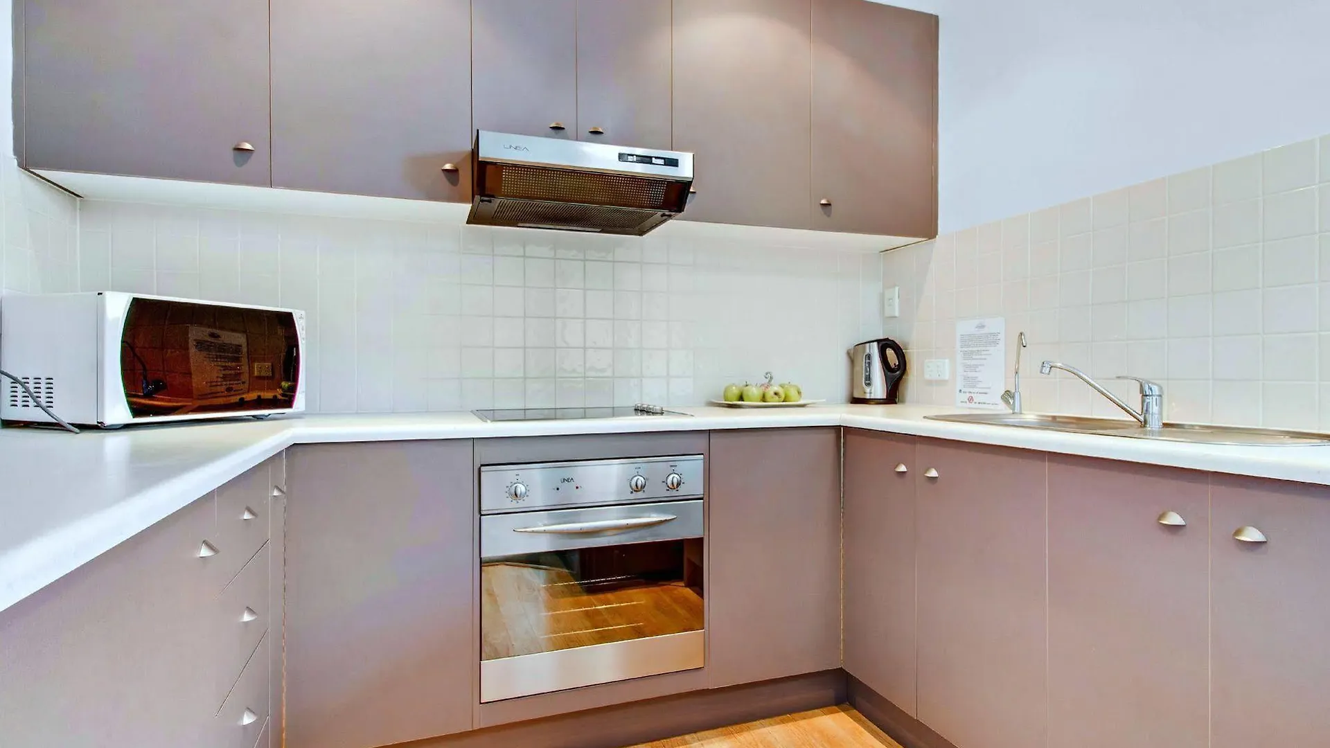 **** Апарт-отель Adelaide Dress Circle Apartments - Ward Street Австралия