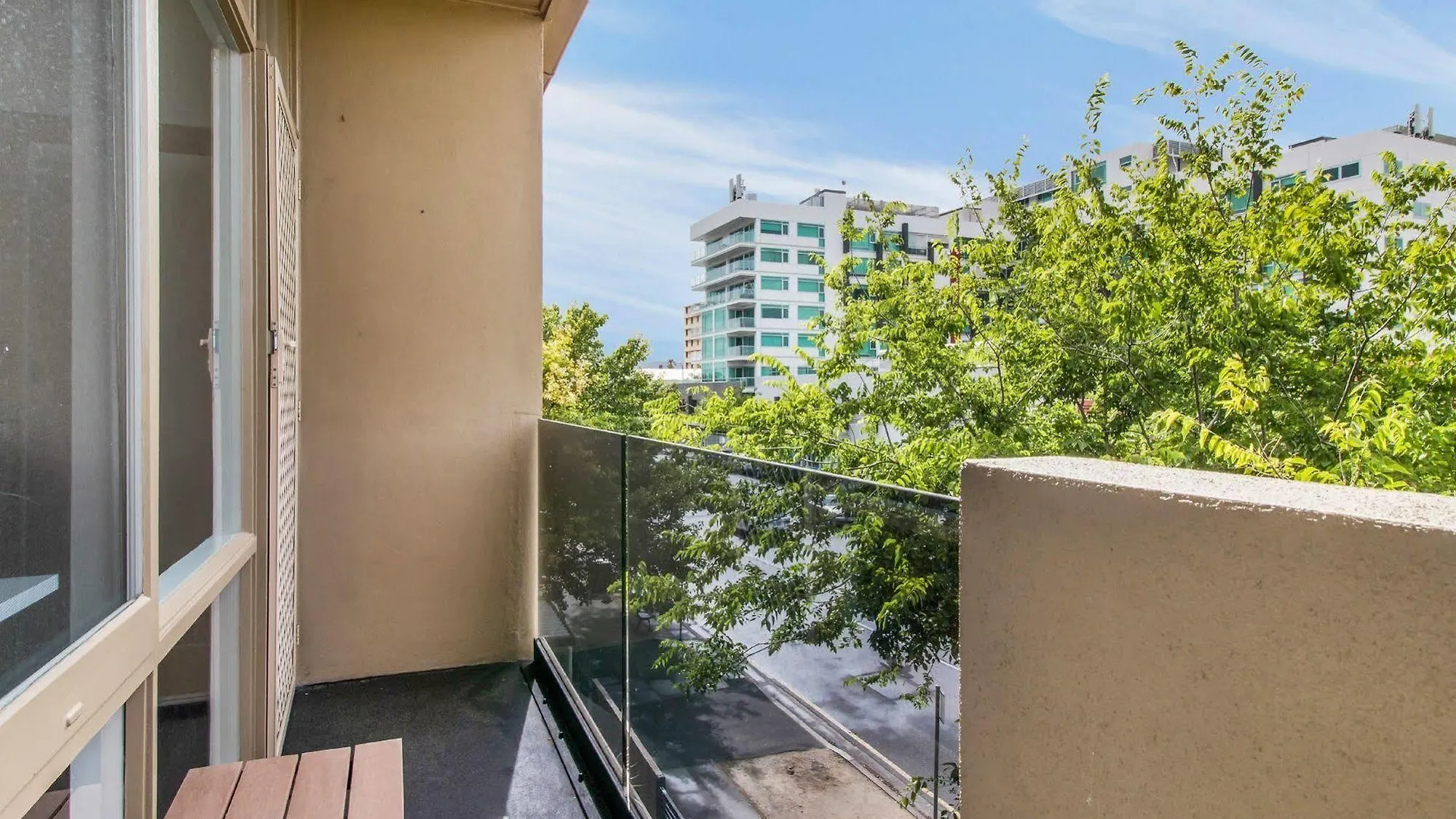 Adelaide Dress Circle Apartments - Ward Street Апарт-отель